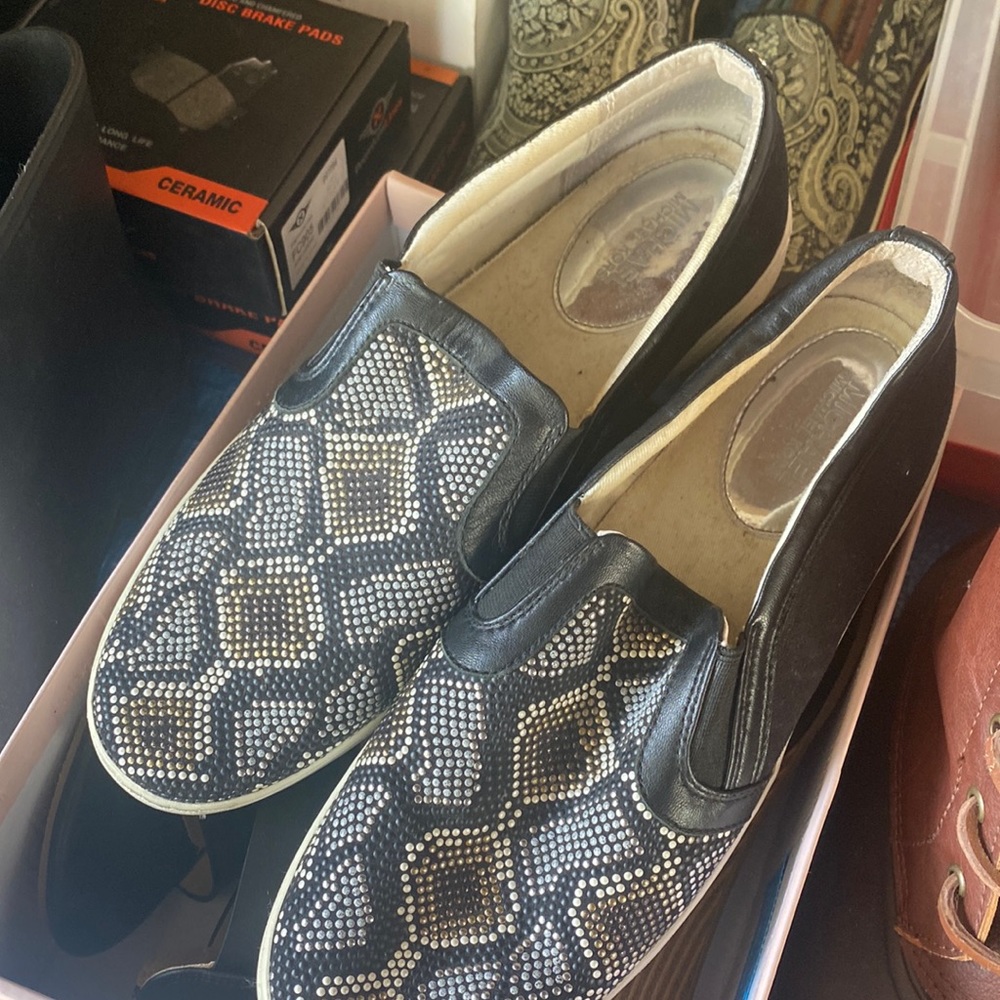 Micheal Kor sneakers barely used